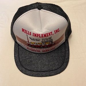 Vintage 90s Wells Implement Inc Tractor SnapBack baseball hat